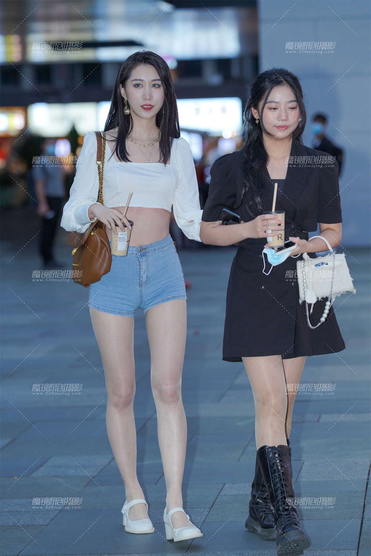 热裤大长腿-日更街拍