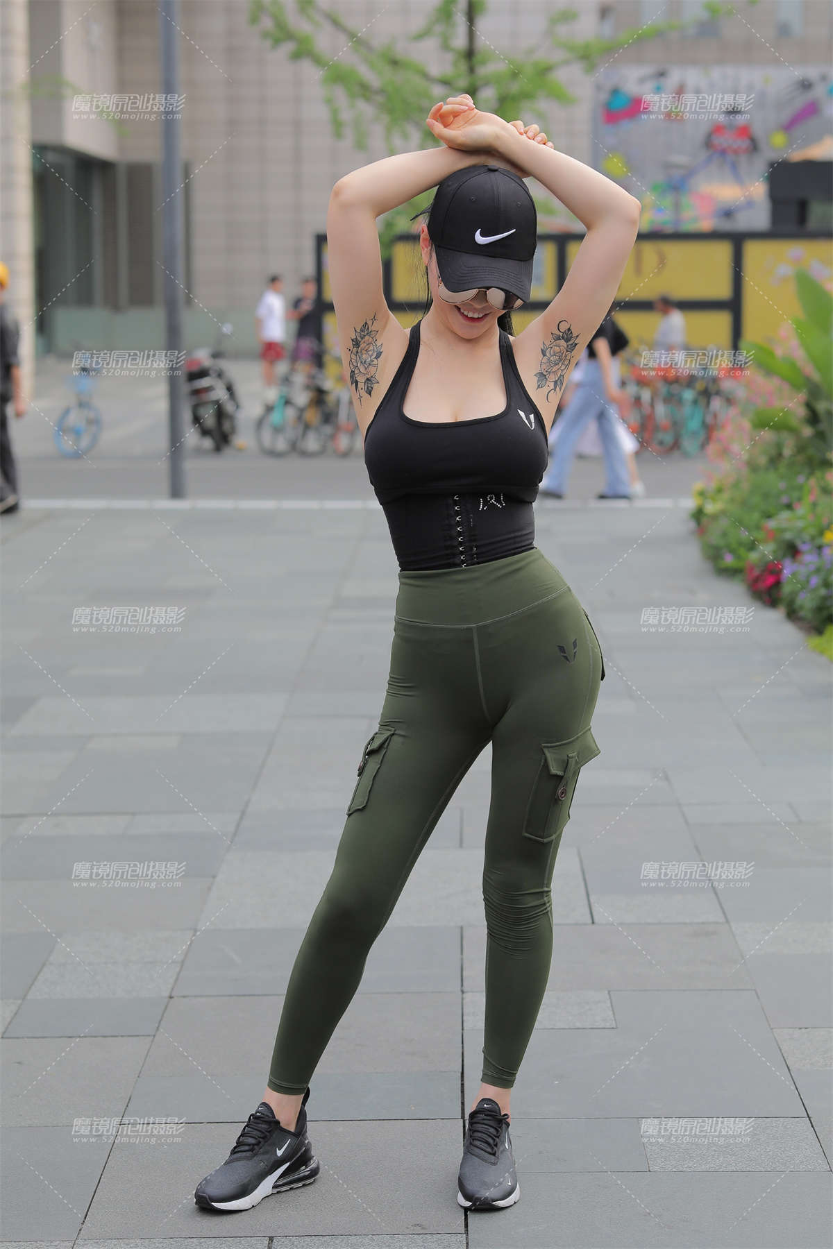 有身材 有颜值-日更街拍