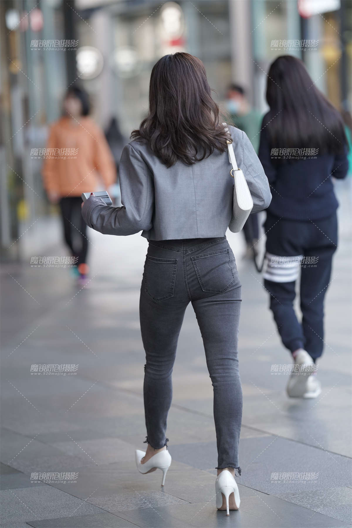 图片[2]-紧牛小姐姐-日更街拍