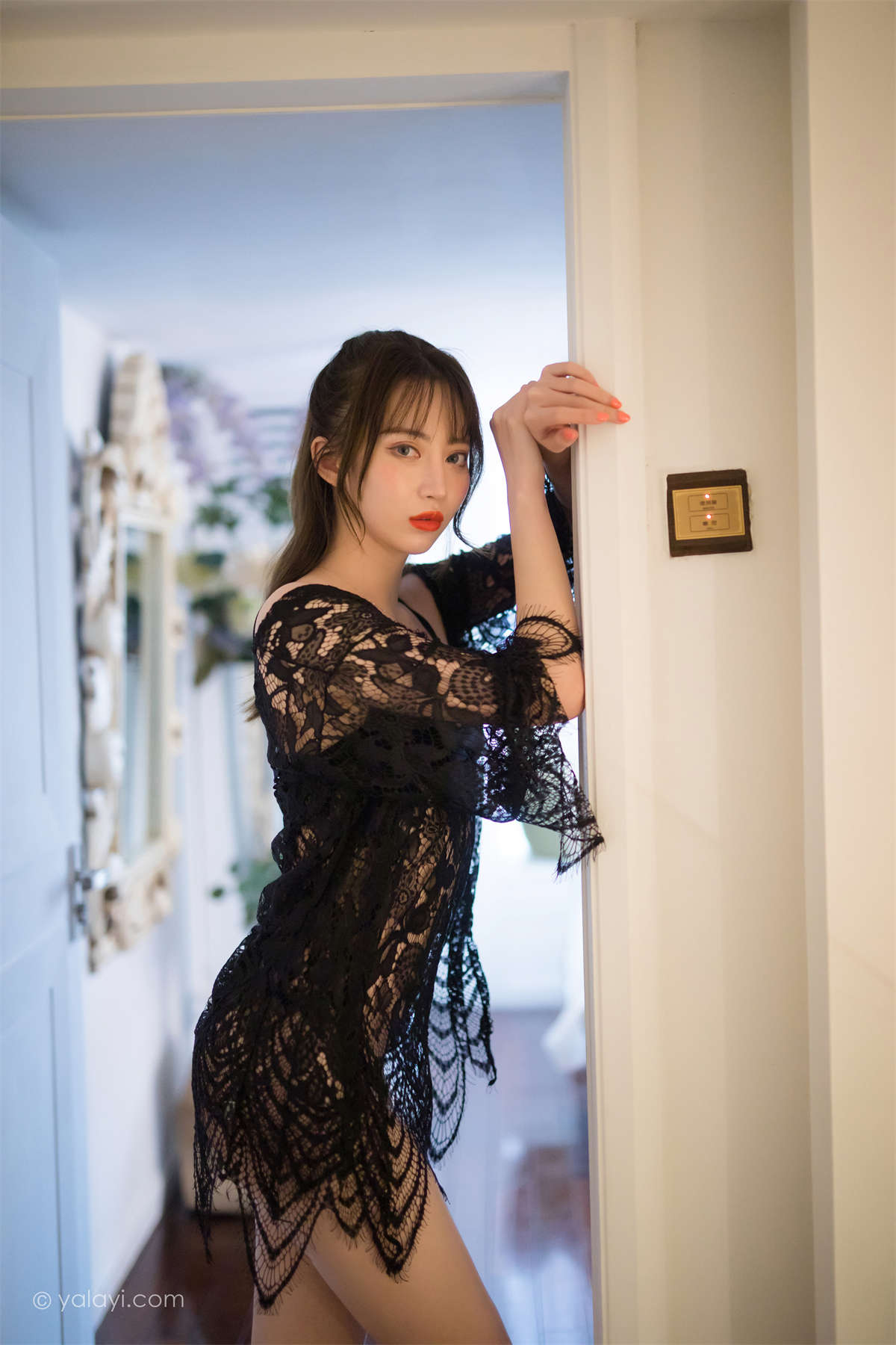 YALAYI雅拉伊2021.08.19 NO.832 惊鸿一瞥 白雪-日更街拍