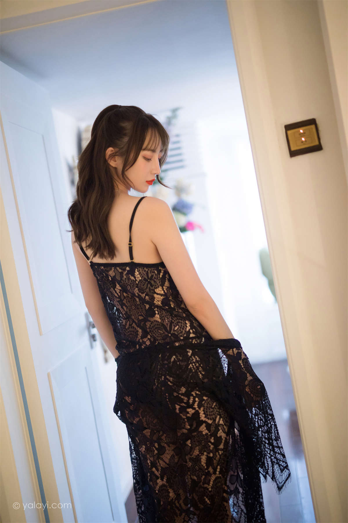 图片[2]-YALAYI雅拉伊2021.08.19 NO.832 惊鸿一瞥 白雪-日更街拍