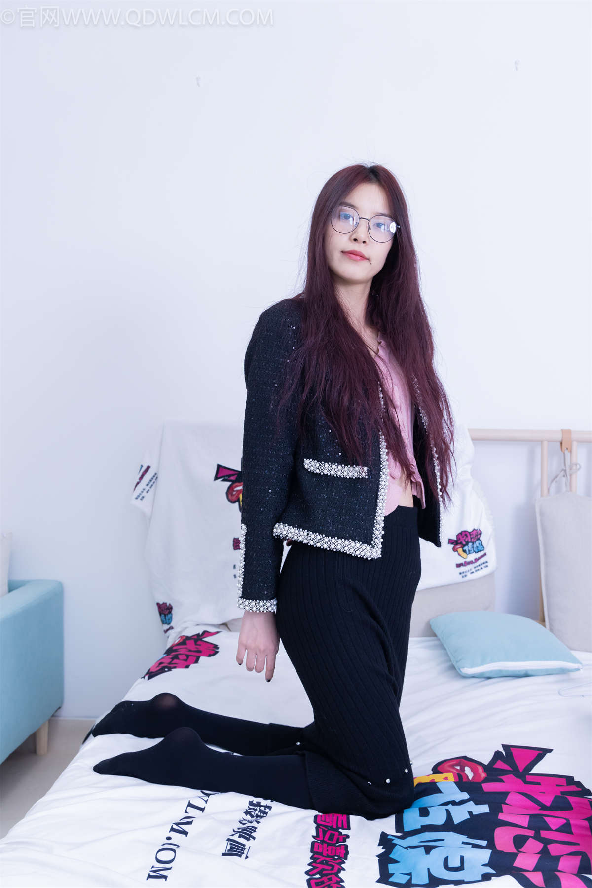 物恋传媒 NO.1914 茯苓-池中鱼-日更街拍