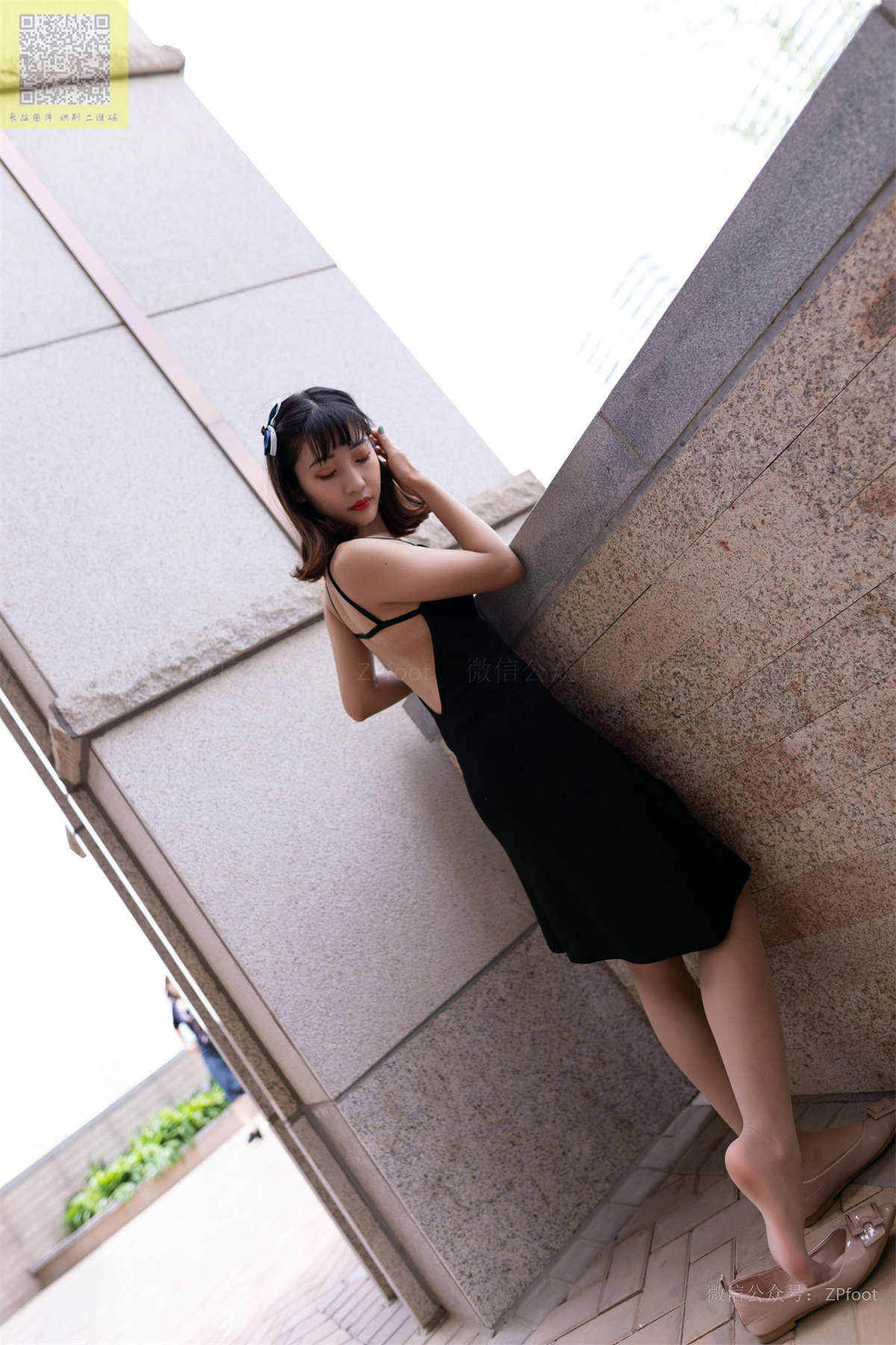 图片[2]-LSS山茶摄影 NO.324 再热也要穿丝袜-日更街拍
