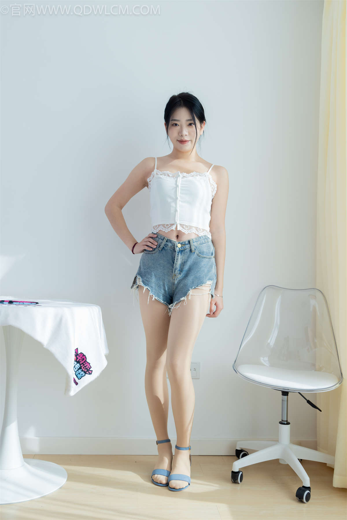 图片[2]-物恋传媒 NO.1915 小谷-斗转星移-日更街拍