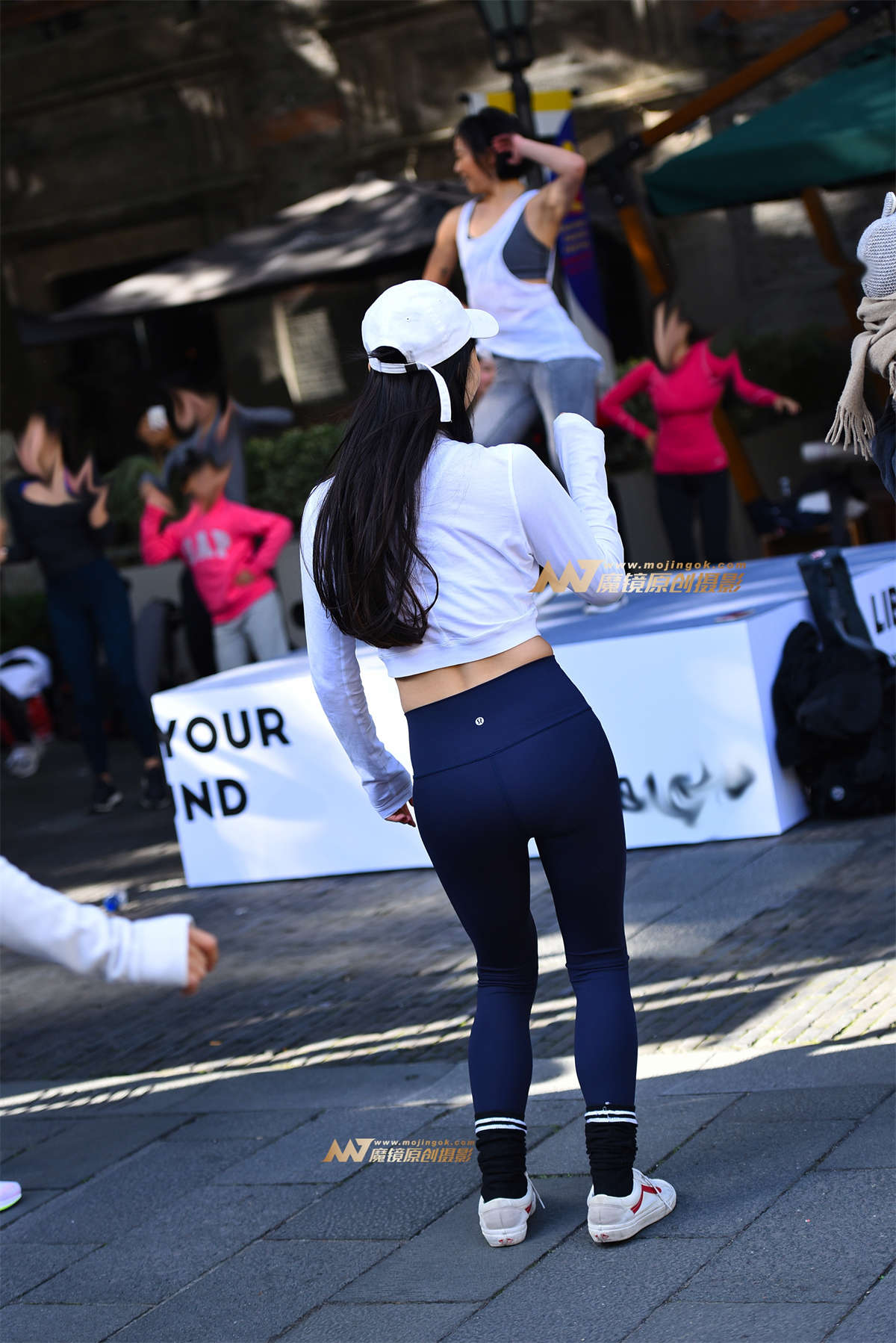 图片[2]-街中舞动的旋律-日更街拍