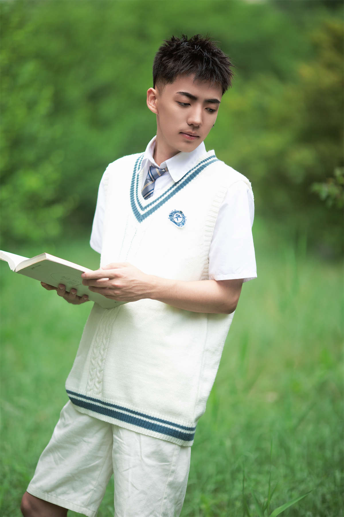 YITUYU艺图语 2023.07.17 小宁学长 澳涵-日更街拍