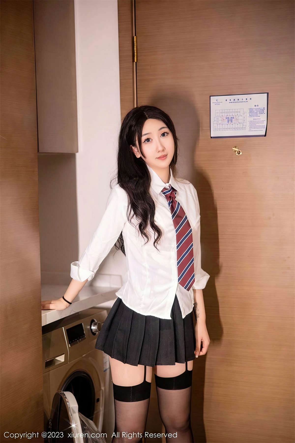 图片[2]-Xiuren秀人网 2023.03.02 No.6350 江真真-日更街拍