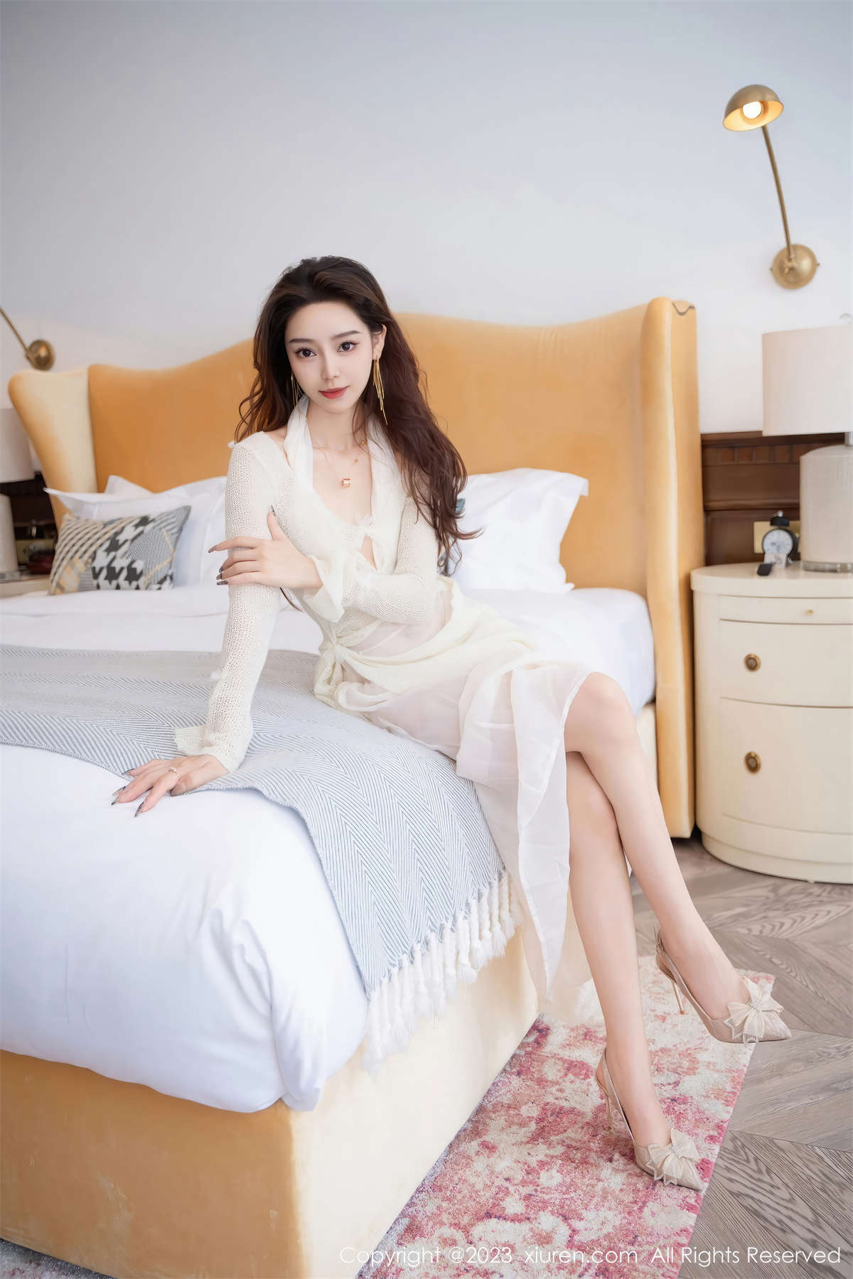 图片[2]-Xiuren秀人网 2023.11.14 No.7658 苏曼兮-日更街拍