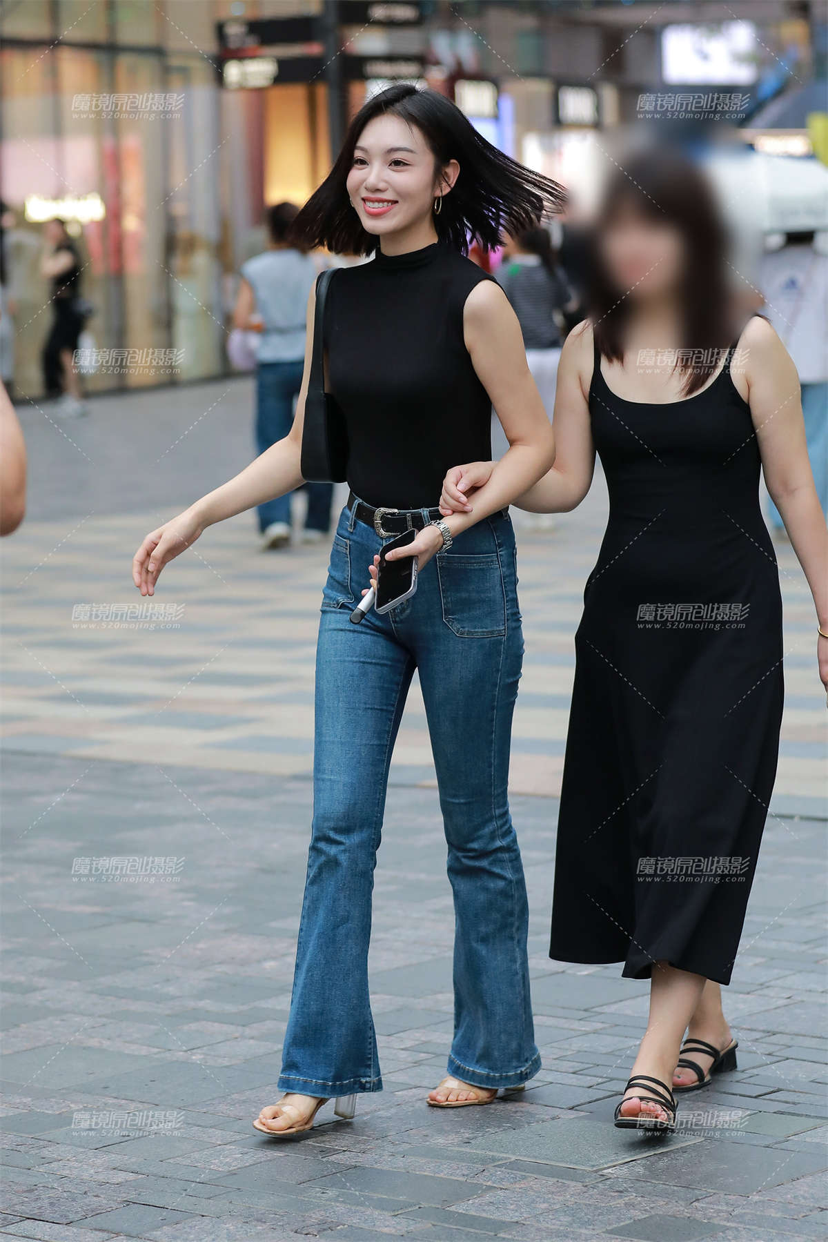 图片[2]-搭讪牛仔裤美女-日更街拍
