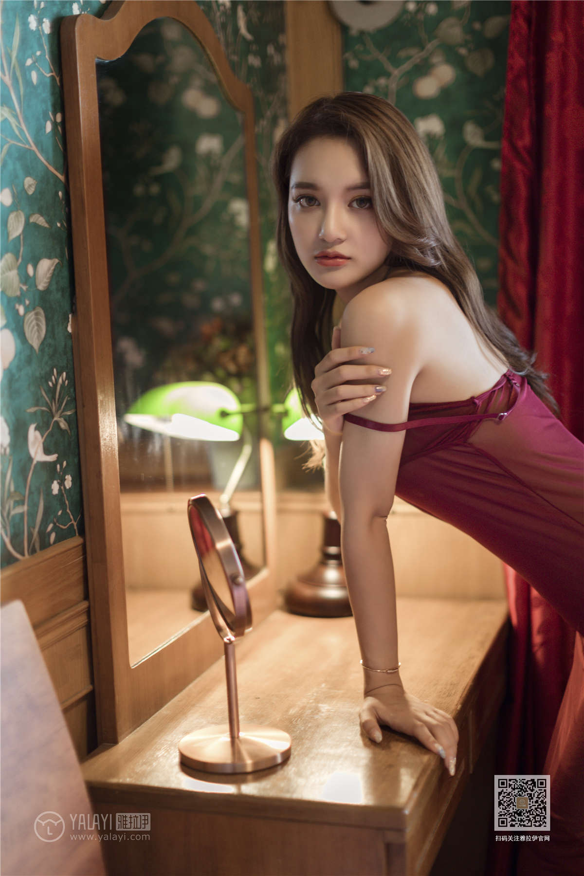 图片[2]-YALAYI雅拉伊 No.417 藏红花 刘子炀-日更街拍