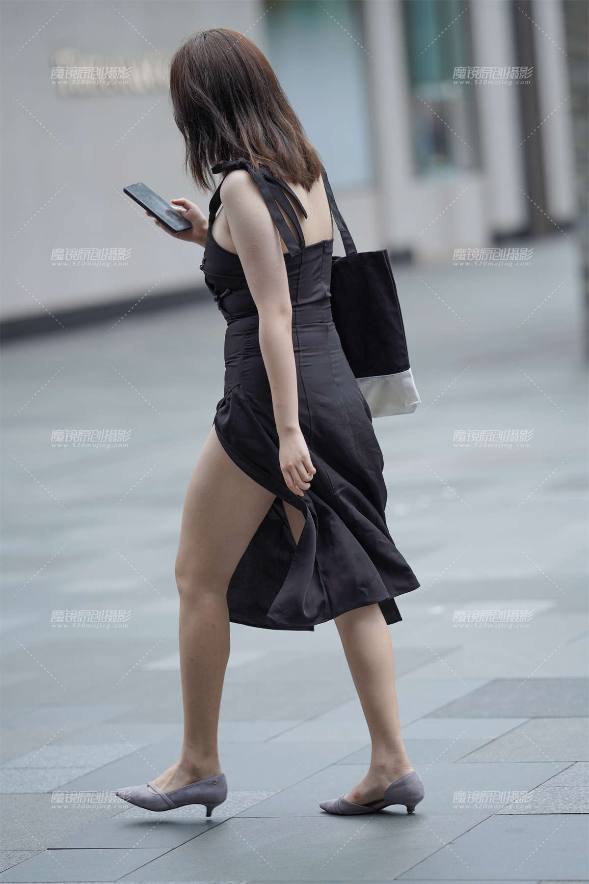 图片[2]-【凯恩赛贴】飘逸的长裙-日更街拍