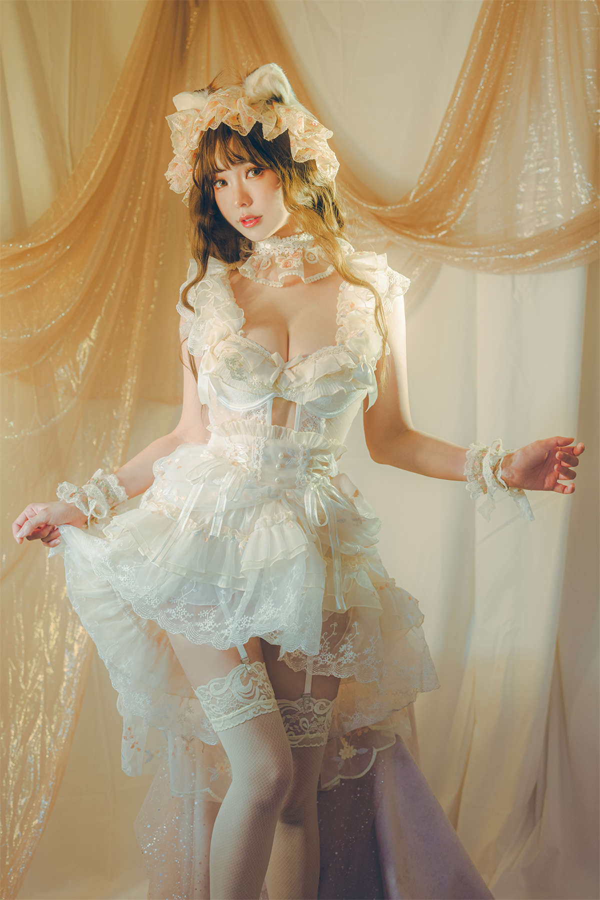 Ely_eee(ElyEE子) Red panda~Lingerie 小熊貓古典蕾絲-日更街拍