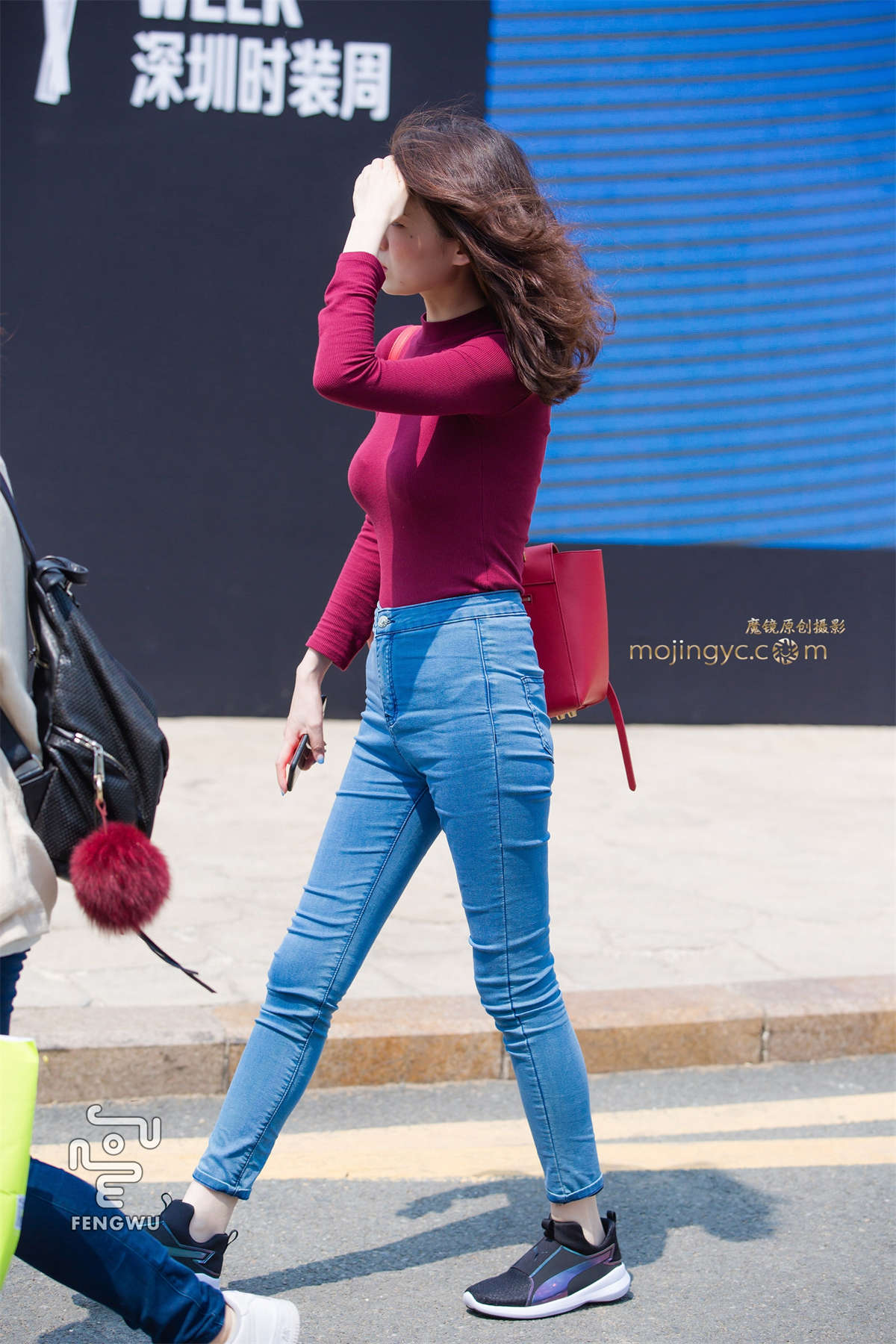 图片[2]-紧身牛仔裤，运动鞋（10）-日更街拍