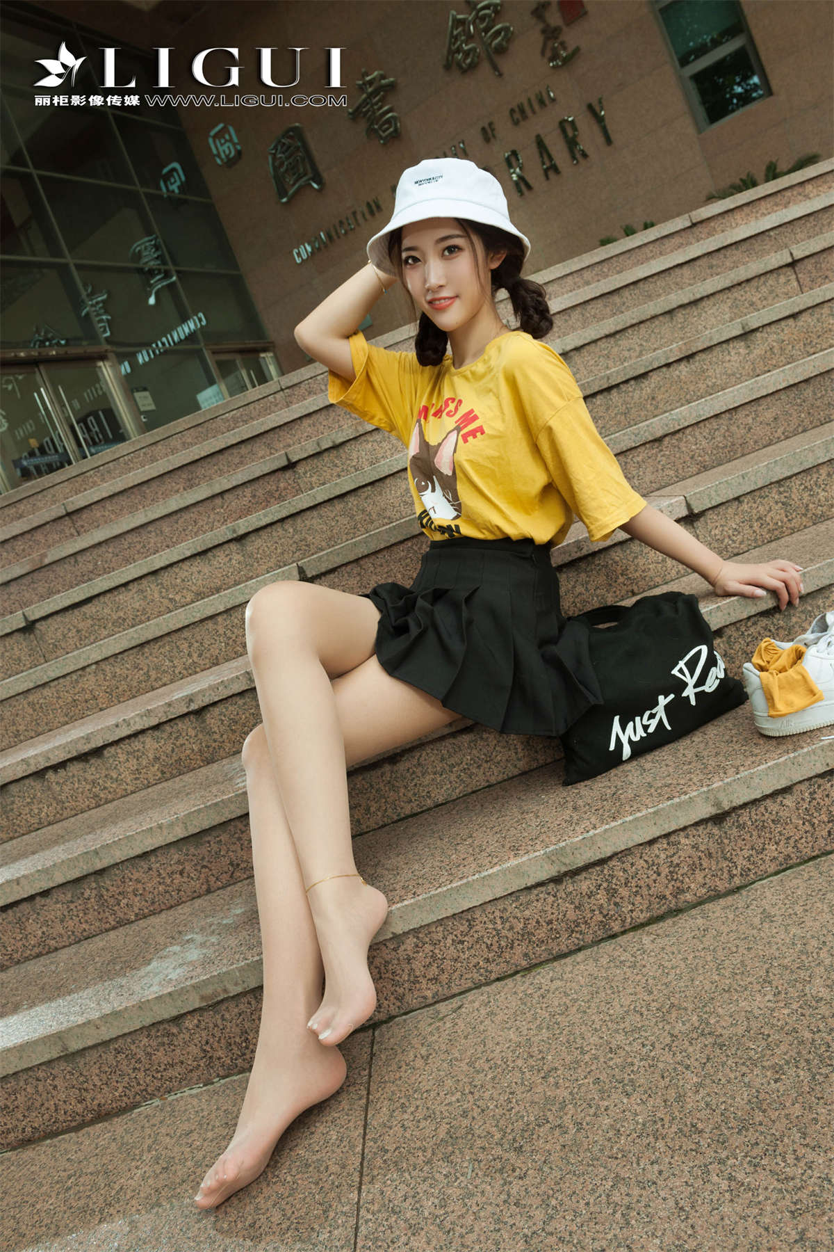 图片[2]-Ligui丽柜 2018.10.24 筱筱-日更街拍