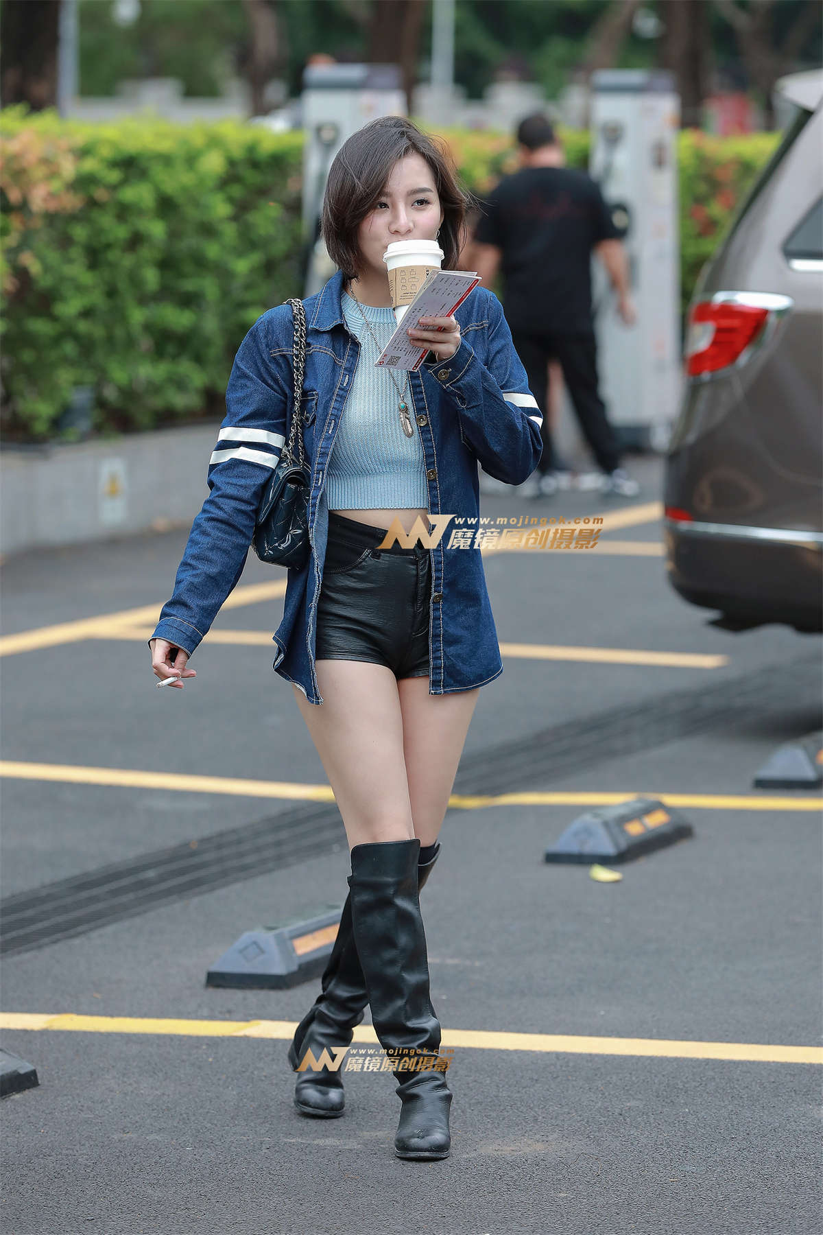 【视觉冲击赛贴】上暖下凉的短发妹子-日更街拍