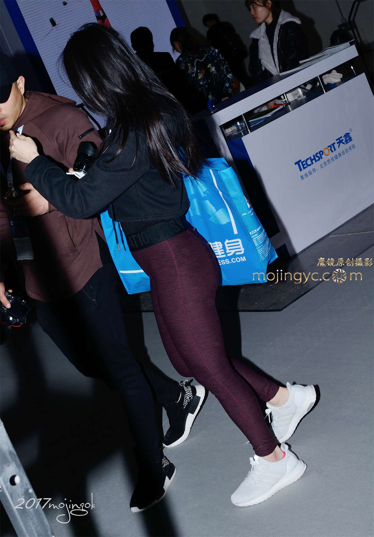 图片[2]-咔喳2017.03.05街拍266（12p)-日更街拍