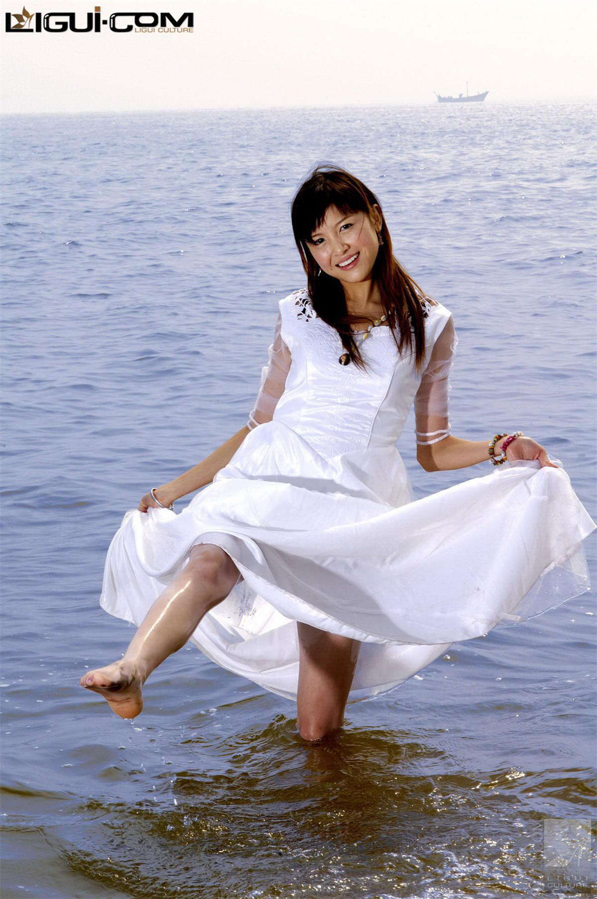 图片[2]-Ligui丽柜 20080506 冯璐 展开长裙的翅膀-日更街拍