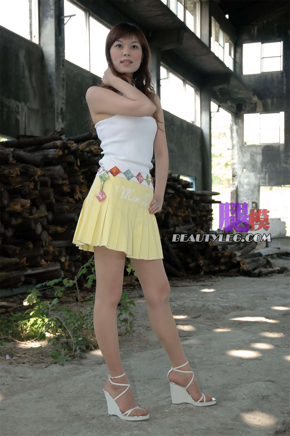 Beautyleg 2005.05.05 NO.013 Ting 第一 台灣高雄-日更街拍