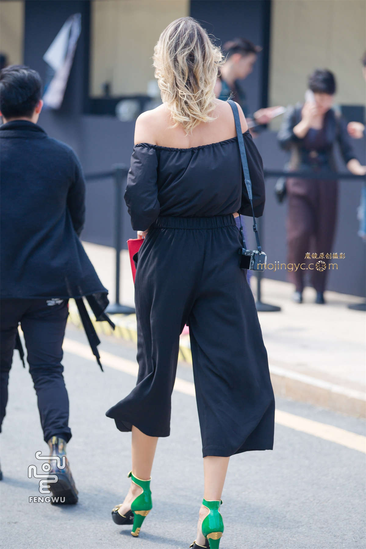 开胸九分裤，凉高（11）-日更街拍