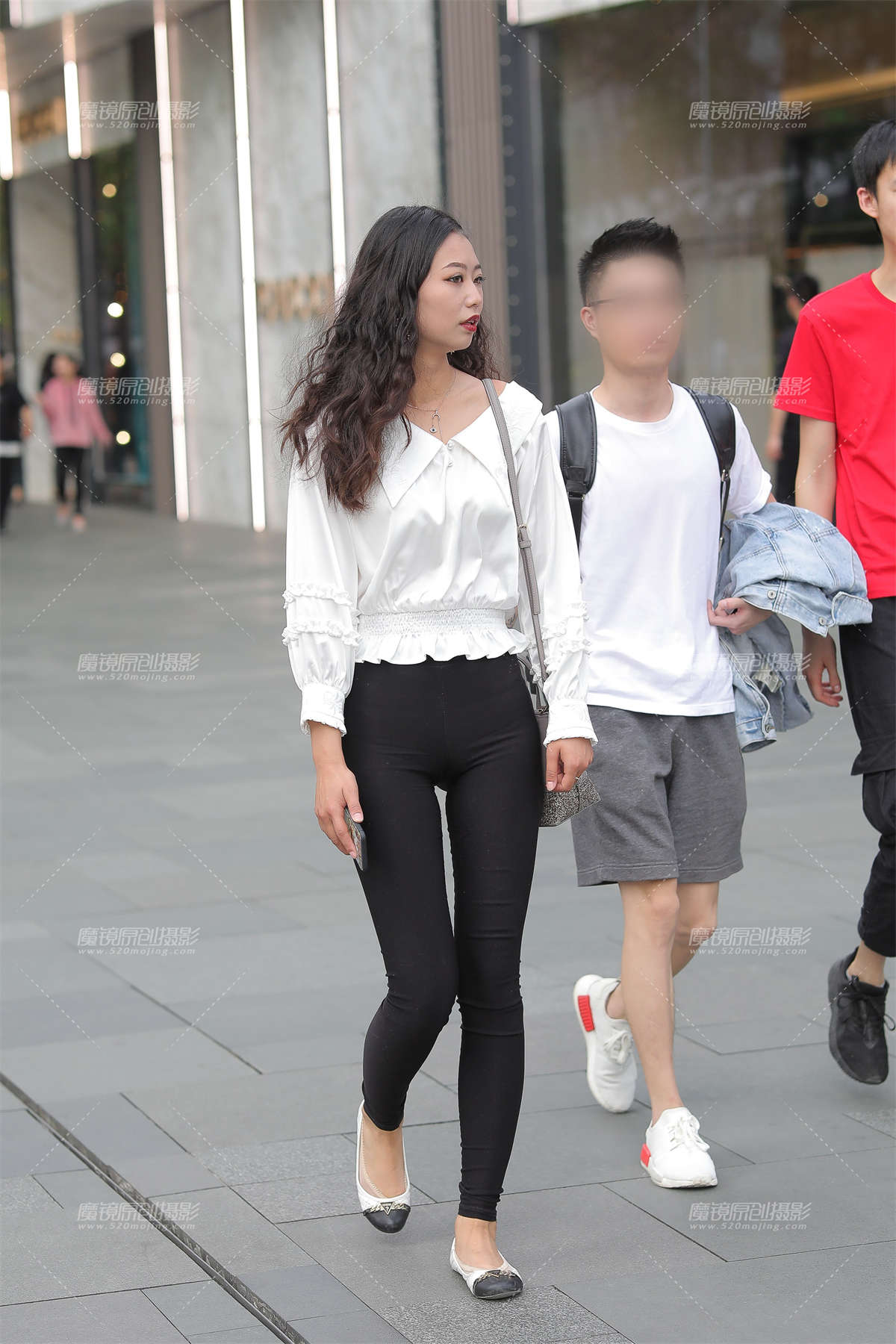 【凯恩赛贴】紧身长腿-日更街拍