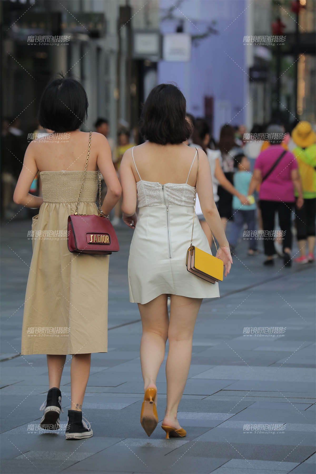 图片[2]-白嫩-日更街拍