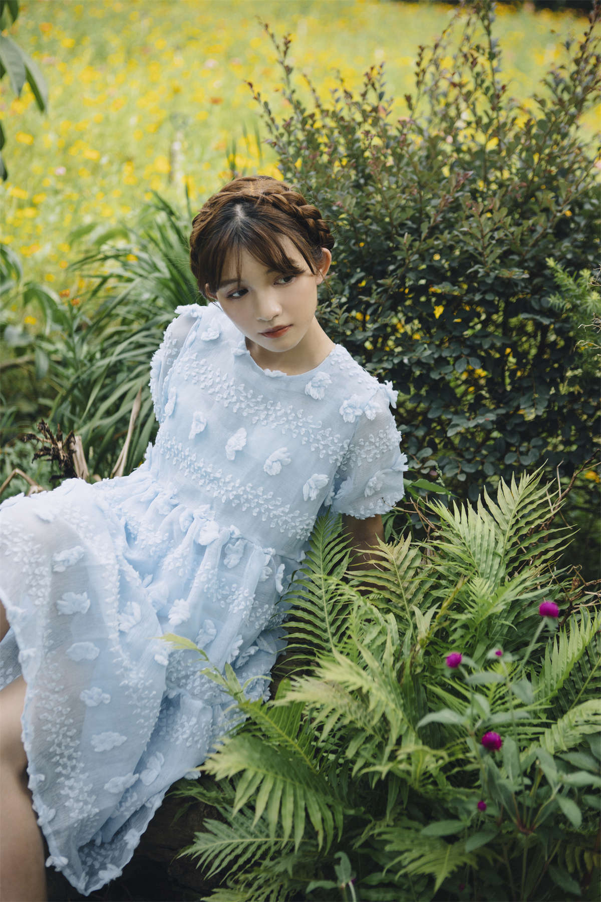 图片[2]-YITUYU艺图语 2021.08.20 花都开好了 于斯-日更街拍