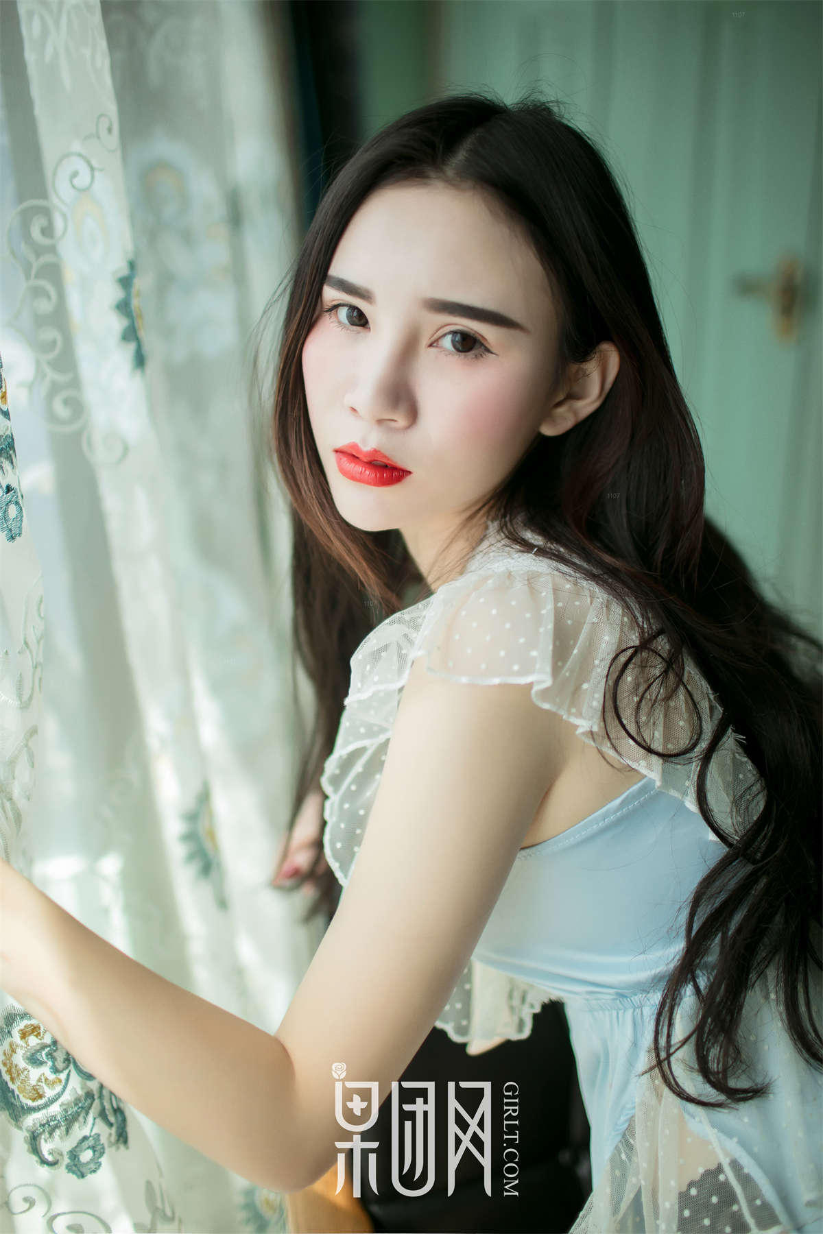 图片[2]-Girlt果团网 NO.075 万万-日更街拍