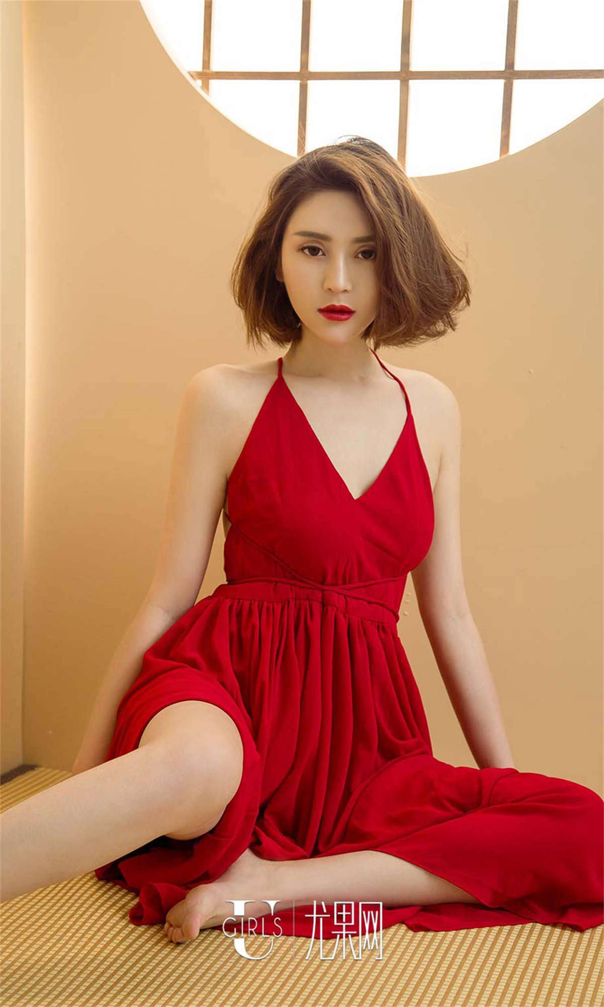 图片[2]-Ugirls爱尤物 NO.590 林鑫一大红袍-日更街拍