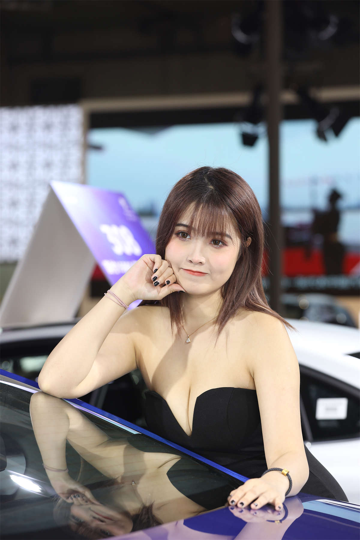 图片[2]-可爱大胸模特-日更街拍