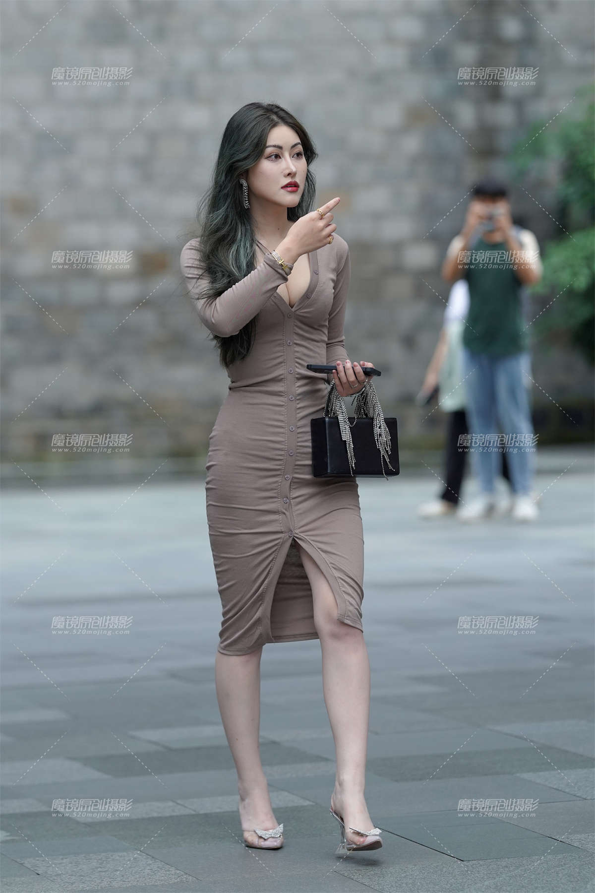 窈窕曲线-日更街拍