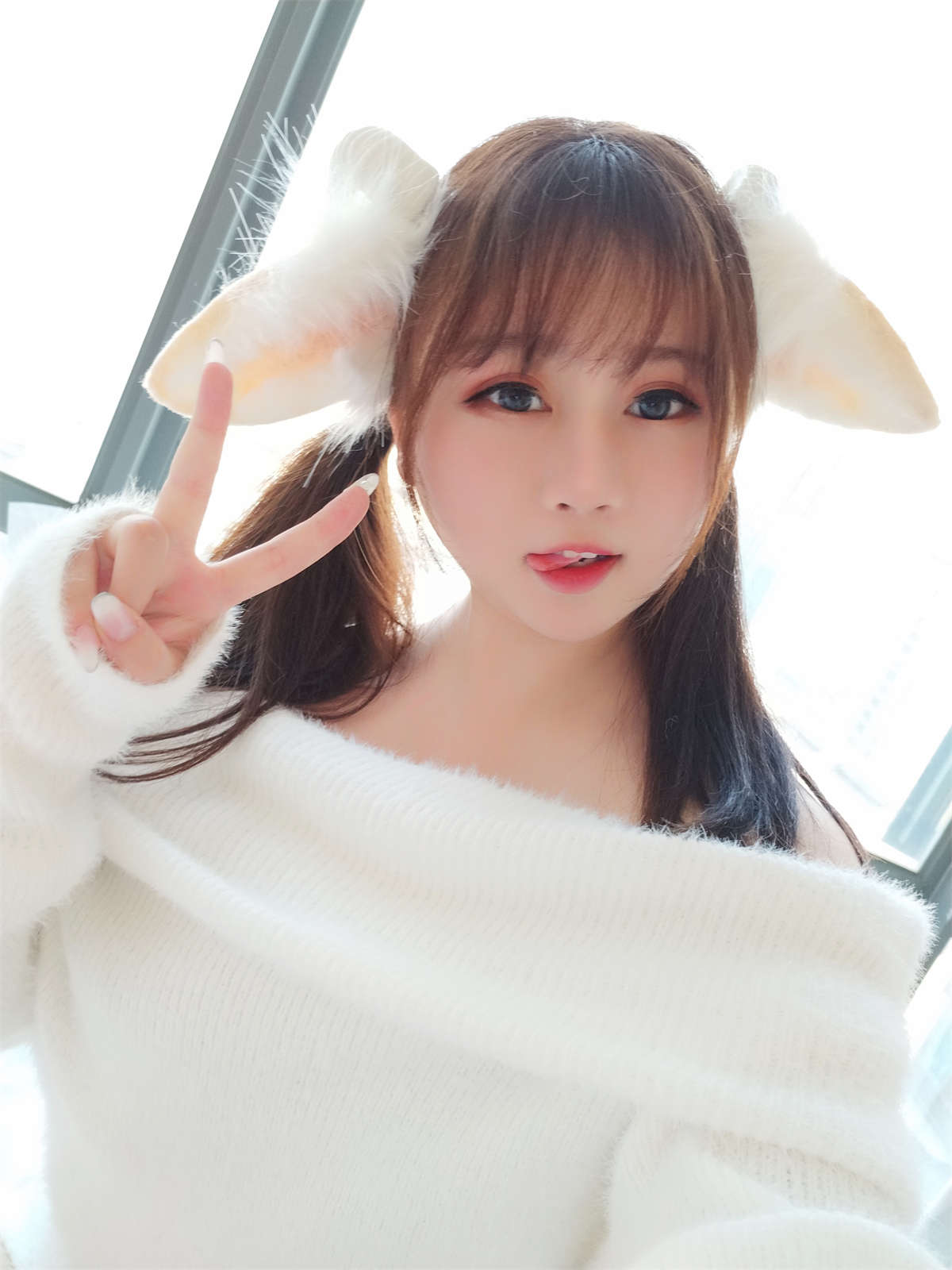 图片[2]-是依酱呀No.20 羊咩咩-日更街拍