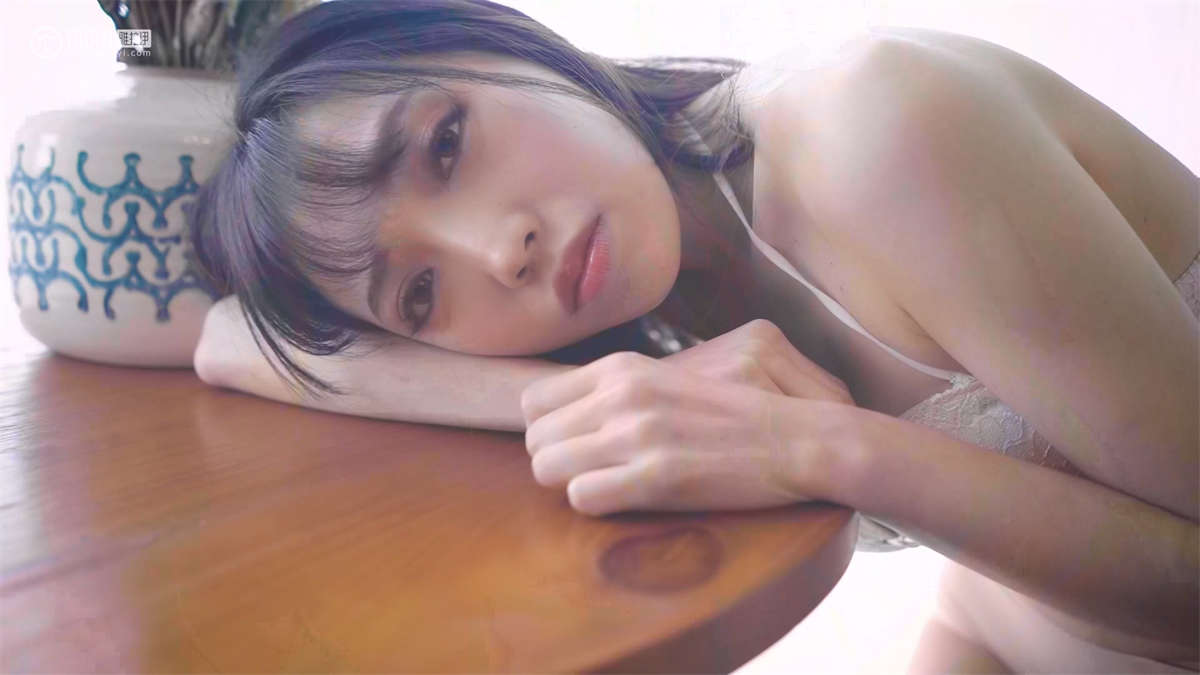 图片[2]-YALAYI雅拉伊视频 2020.02.24 V113 冰肌白波 软软-日更街拍