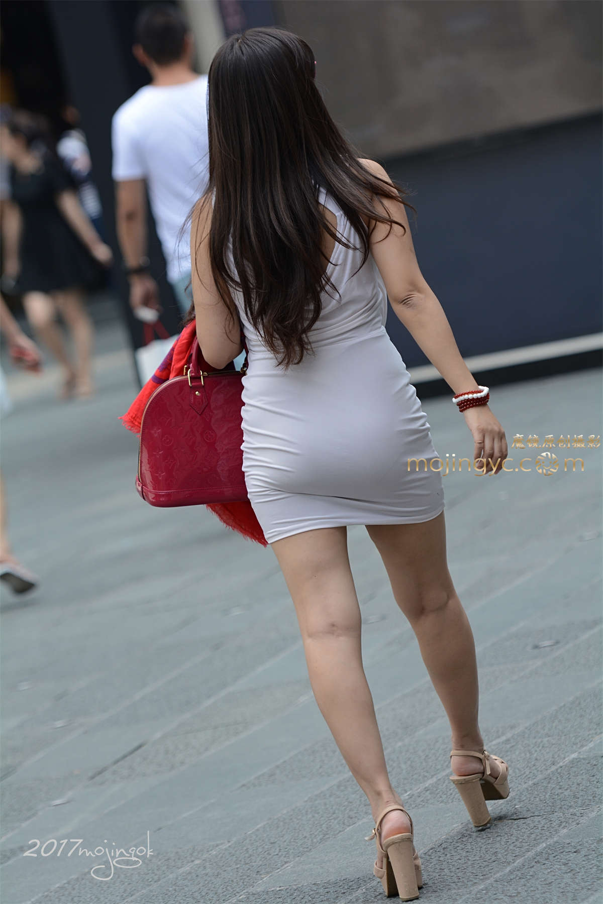 咔喳2017.03.08街拍273（16p)-日更街拍