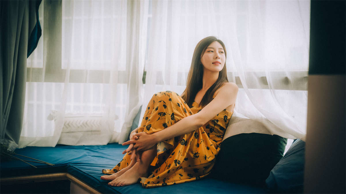 YITUYU艺图语 2023.08.04 居家少女 笑笑插图1