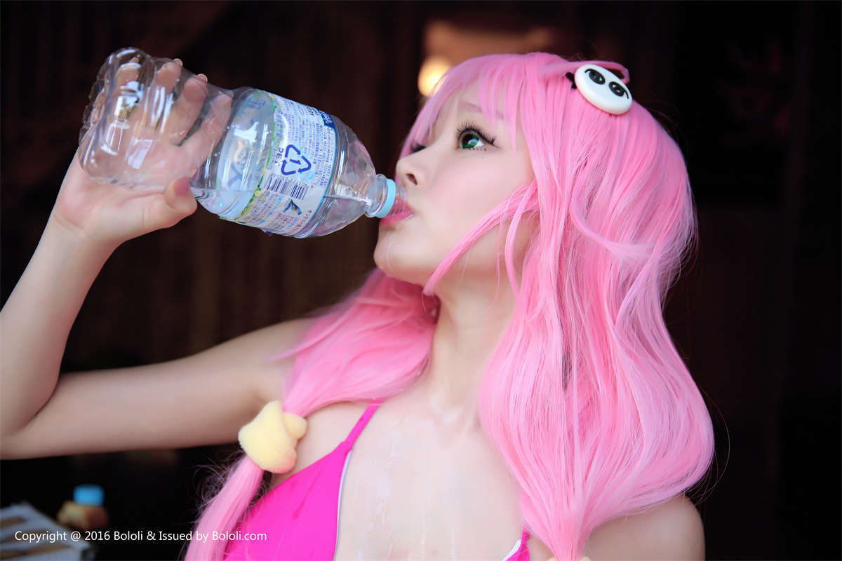 Bololi波萝社 BOL.094 出包王女-菈菈 柳侑绮-日更街拍