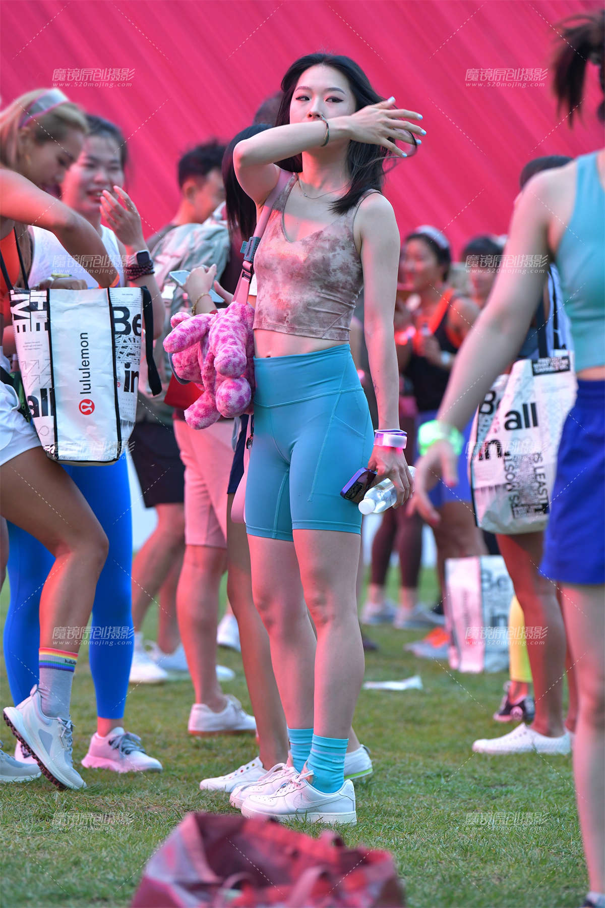 图片[2]-★清爽五分瑜伽裤美女-日更街拍