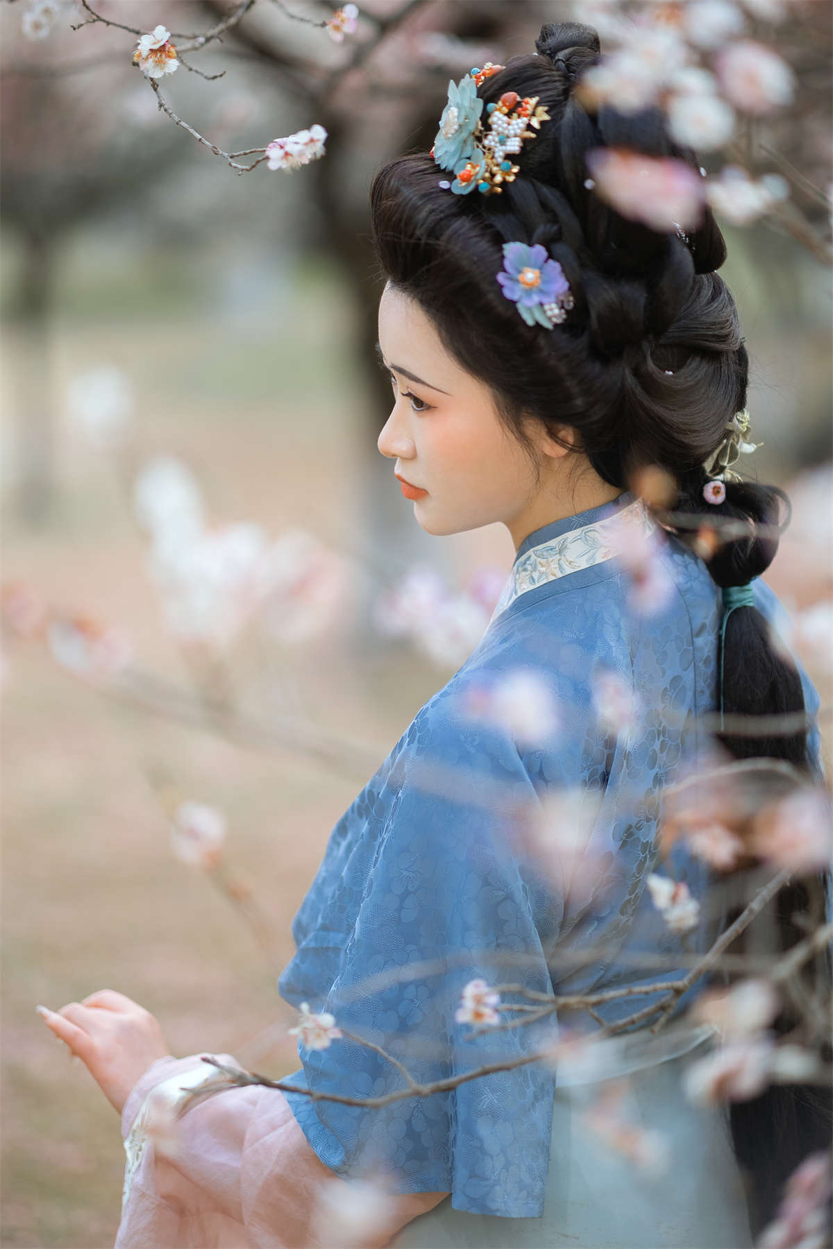 YITUYU艺图语 2023.06.13 香魂 江月-日更街拍