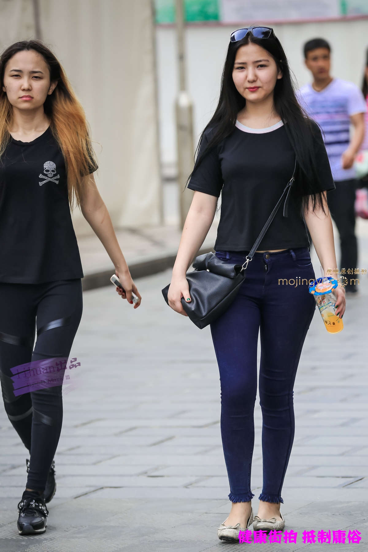 李欢原创-牛仔裤VS运动裤（17P）-日更街拍