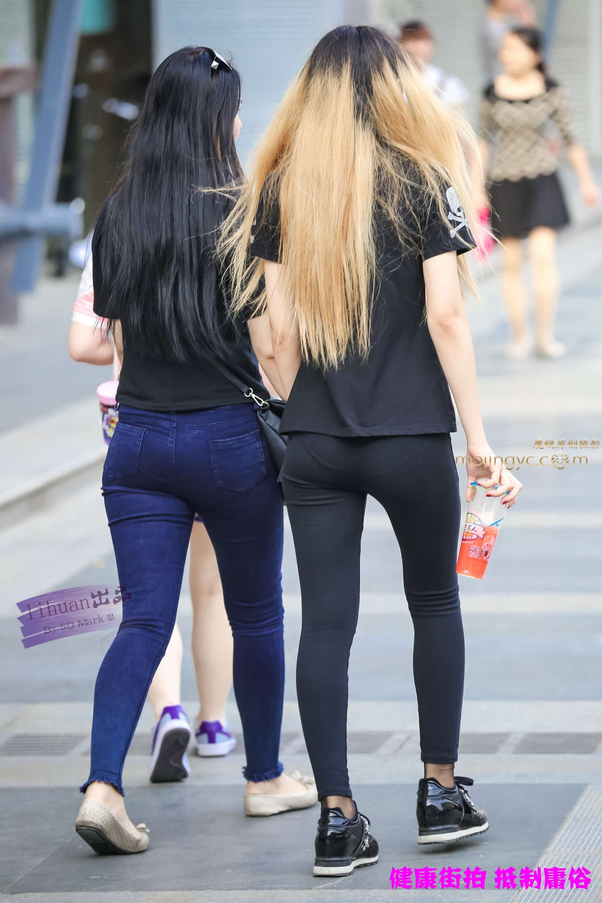图片[2]-李欢原创-牛仔裤VS运动裤（17P）-日更街拍