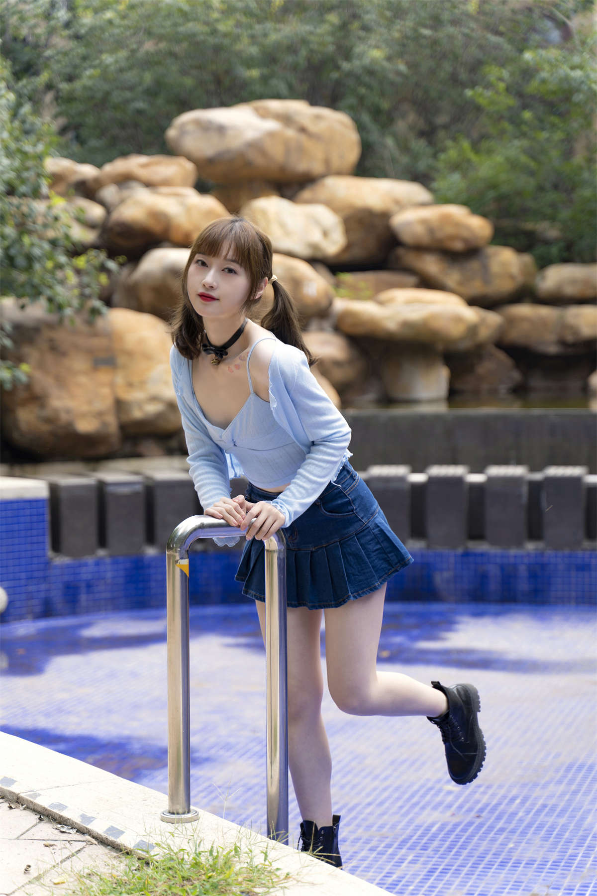 图片[2]-YALAYI雅拉伊2021.09.25 NO.847 阳光下 京京-日更街拍