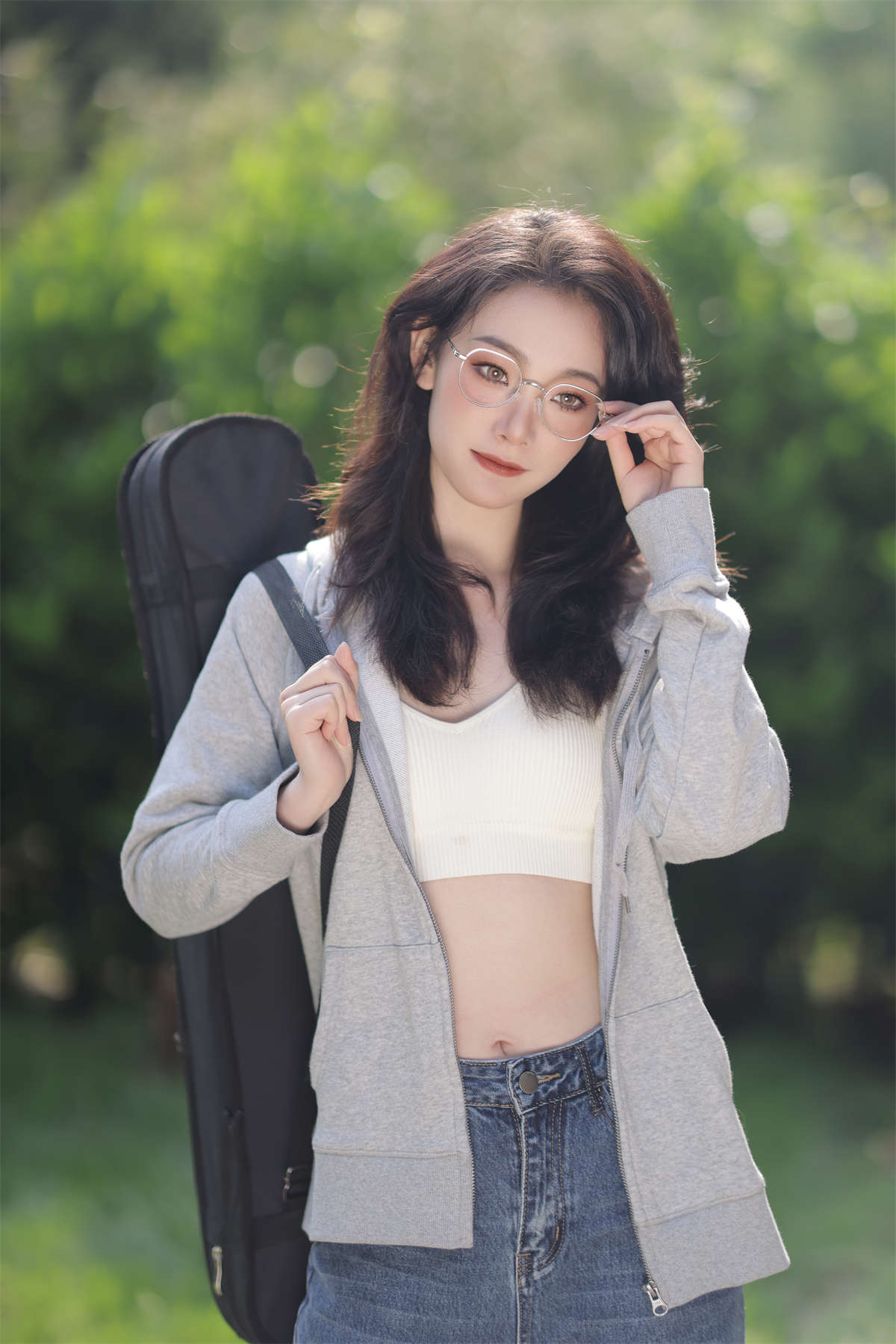 YITUYU艺图语 2023.06.14 辣妹在不在 小轩在不在-日更街拍