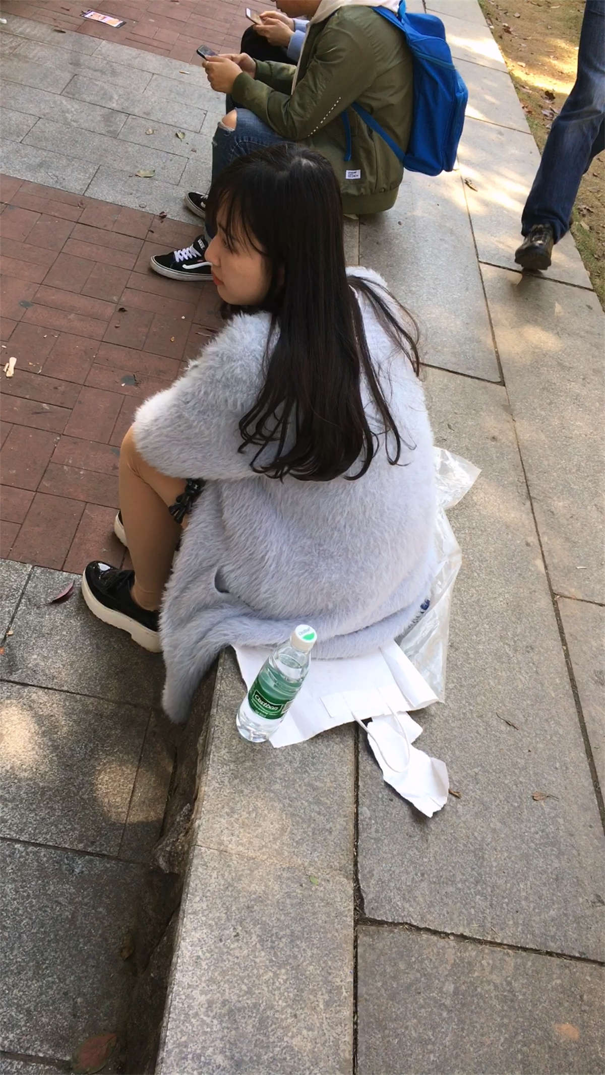 图片[2]-甜美女生-日更街拍