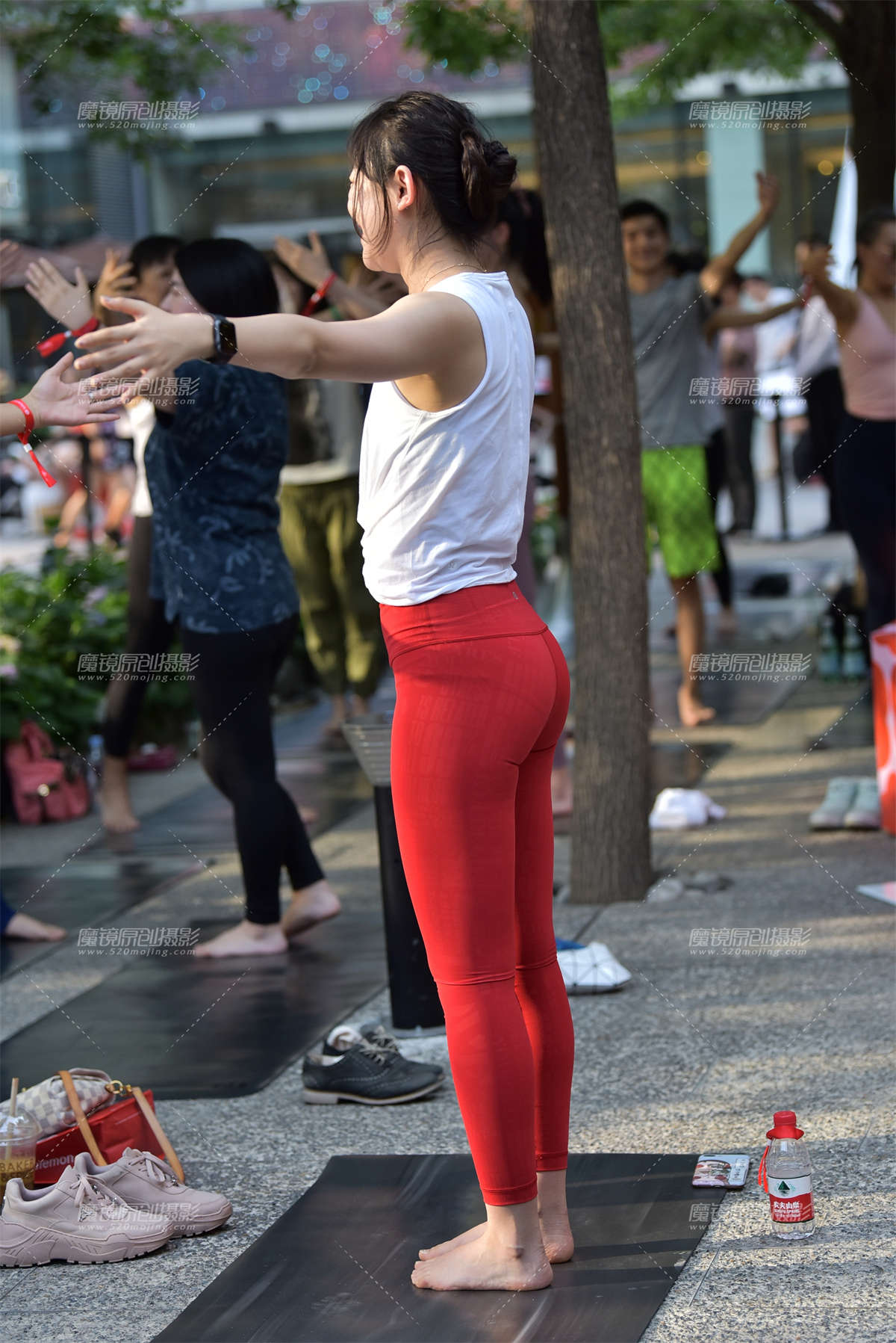 图片[2]-【赛德克赛帖】跟着老师学瑜珈-日更街拍