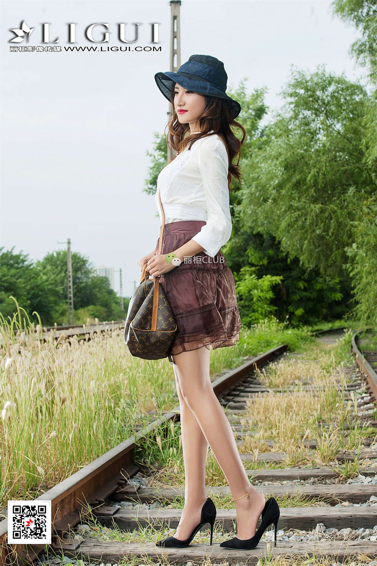 图片[2]-Ligui丽柜 2017.12.13 思彤-日更街拍