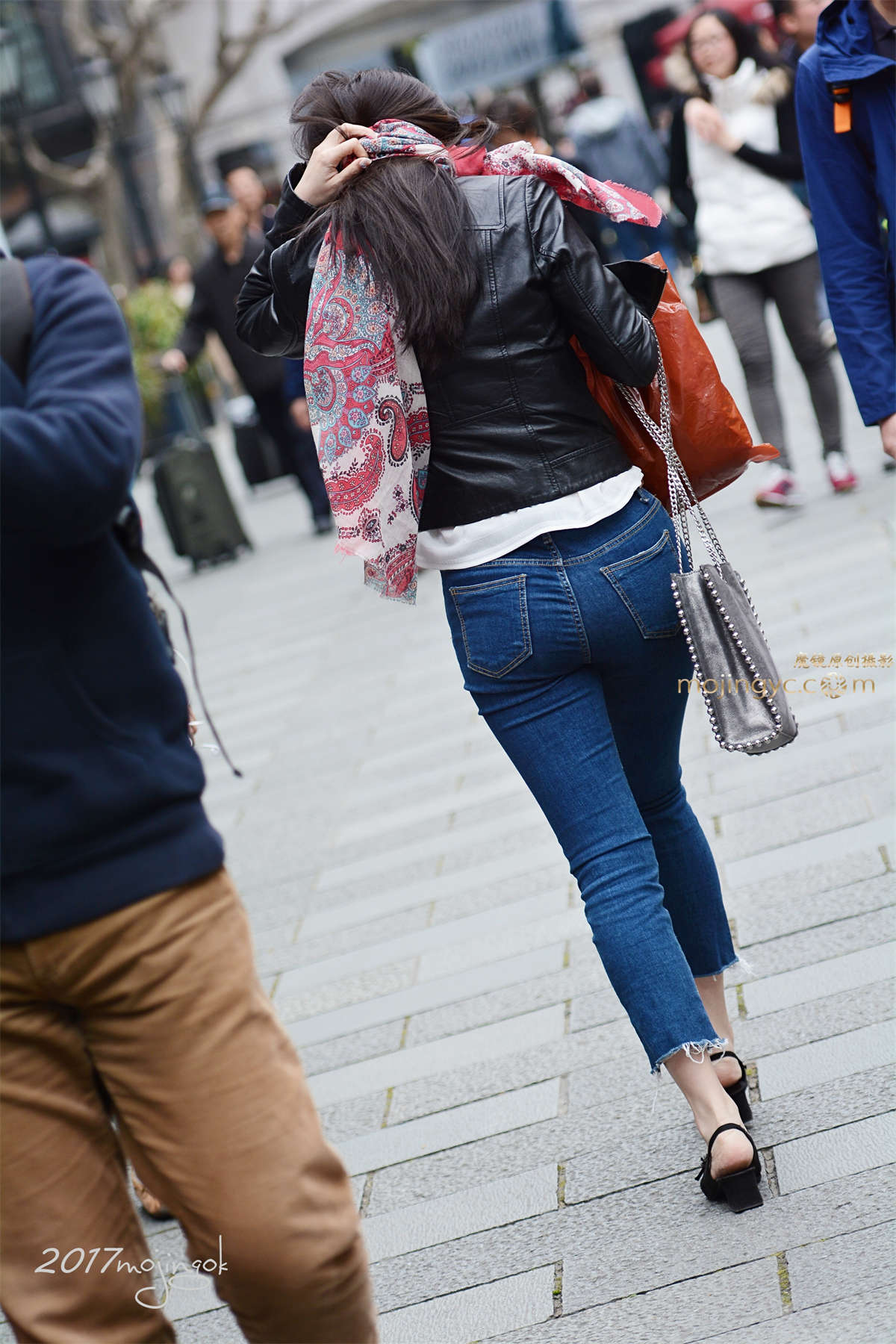 图片[2]-咔喳2017.04.10街拍342（18p)-日更街拍