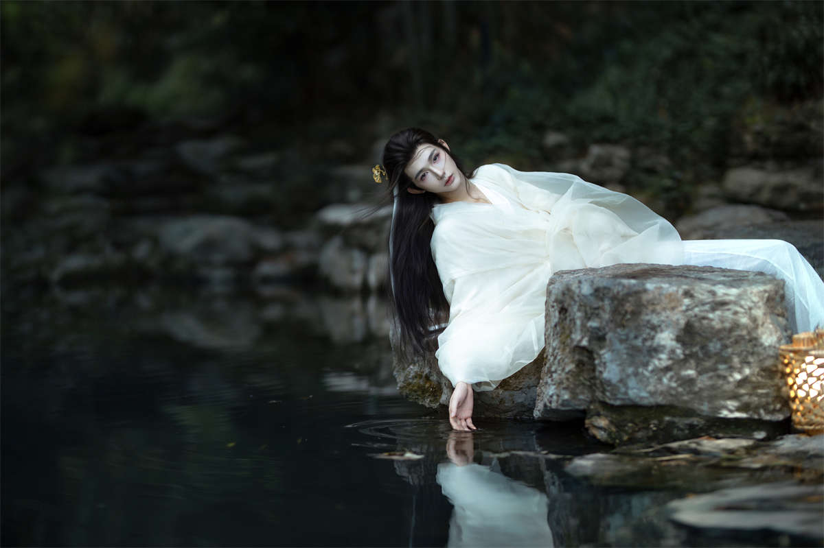 YITUYU艺图语 2025.02.15 男生写真 Zooey-日更街拍