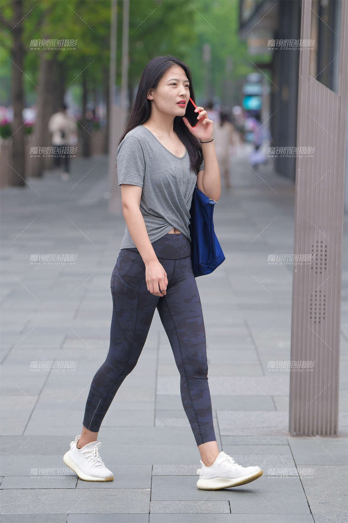【视觉冲击赛贴】迷彩瑜伽裤美女-日更街拍