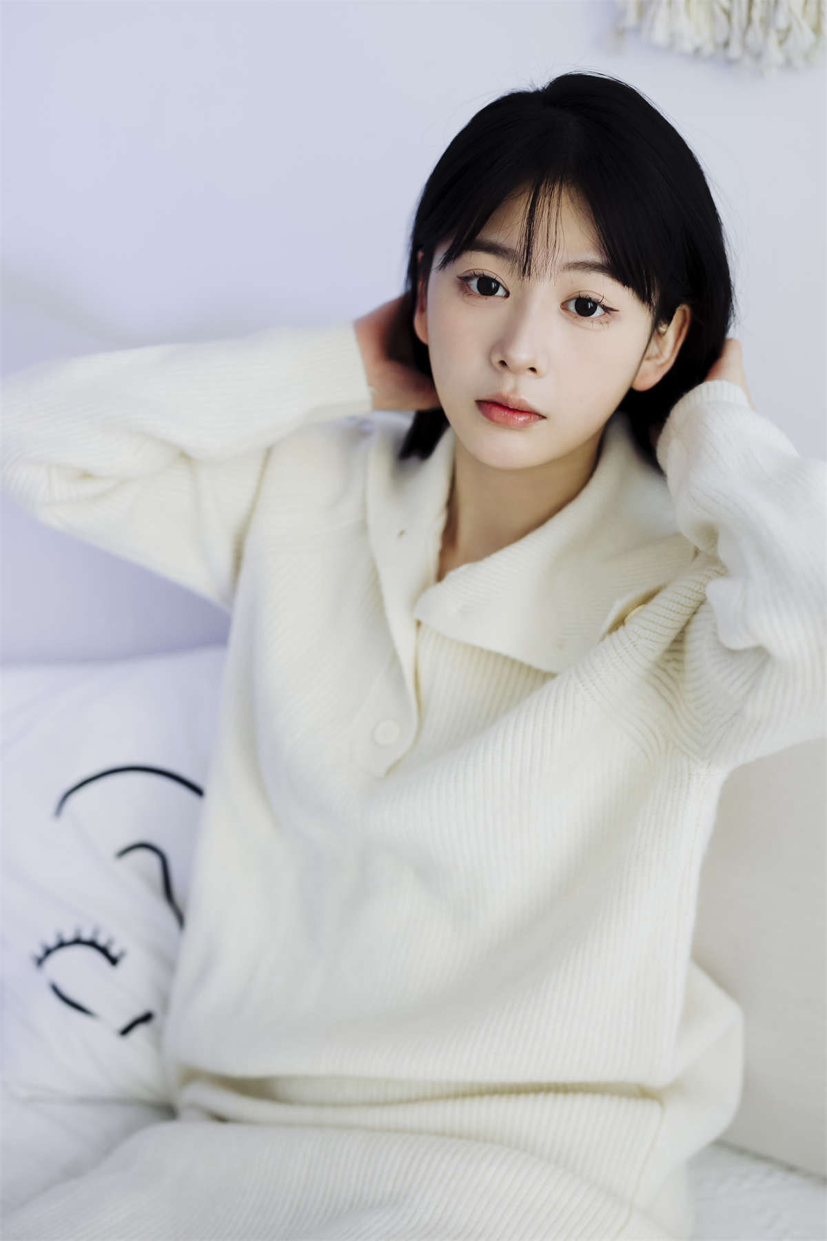 YITUYU艺图语 2023.02.01 独处的房间 安琪儿插图1