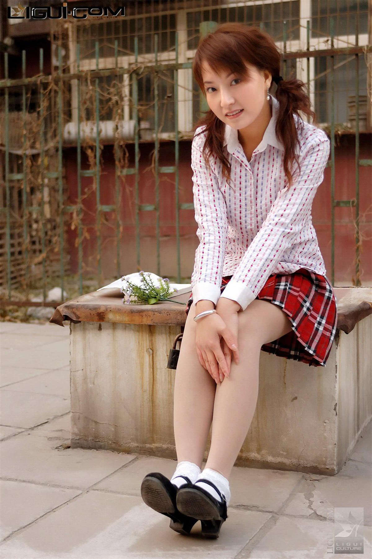 图片[2]-Ligui丽柜 20080520 英子 桔黄沙发-日更街拍