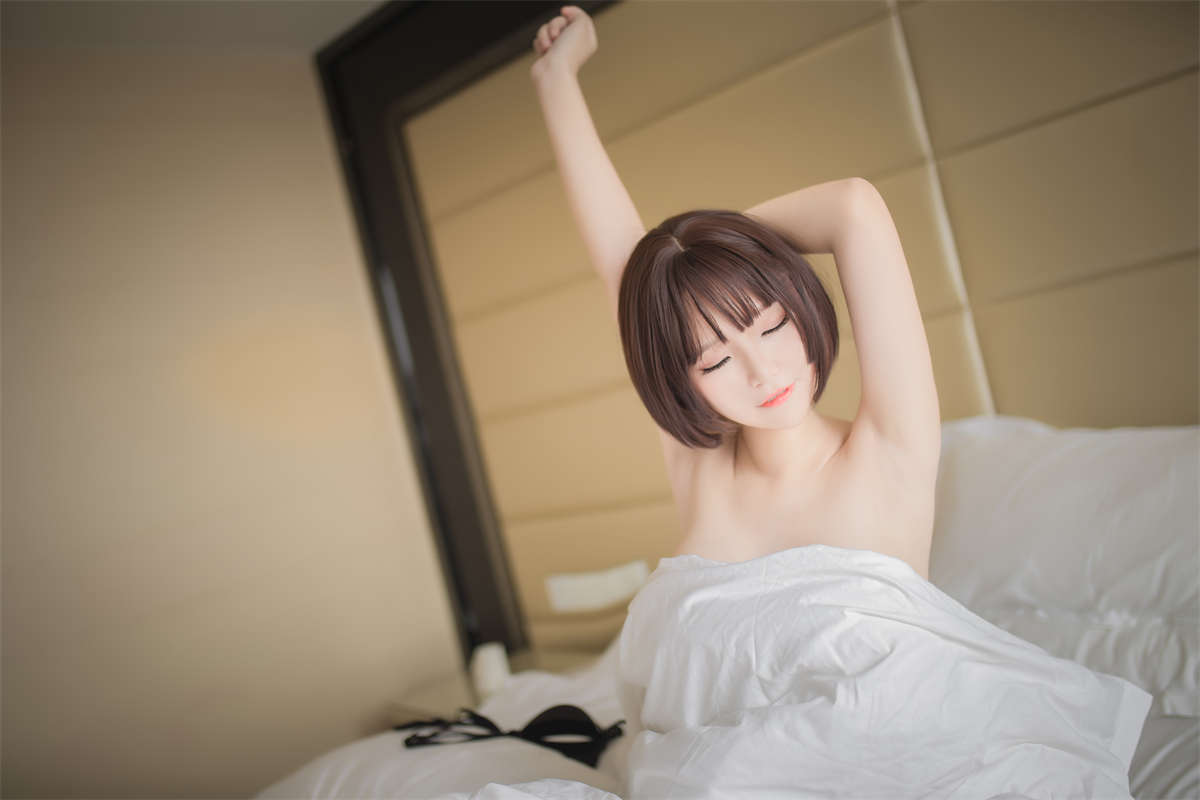 图片[2]-Yoko宅夏No.22 白丝-日更街拍